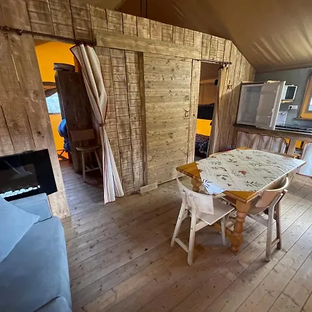Camping Restaurante Los Arrudos * Caleao